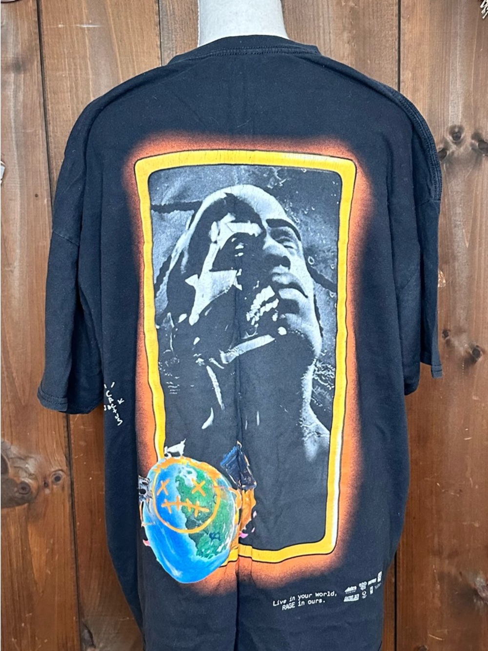 Travis Scott - Astronomical Portrait T-Shirt Fortnite ASTROWORLD Size - XL USED